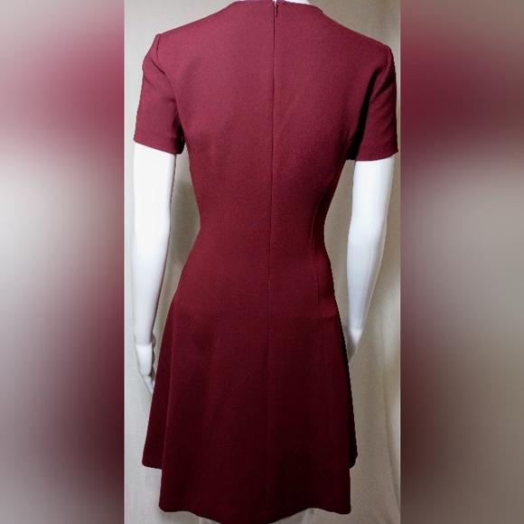 Theory S/S Fit and Flare Dress - Picture 4 of 6